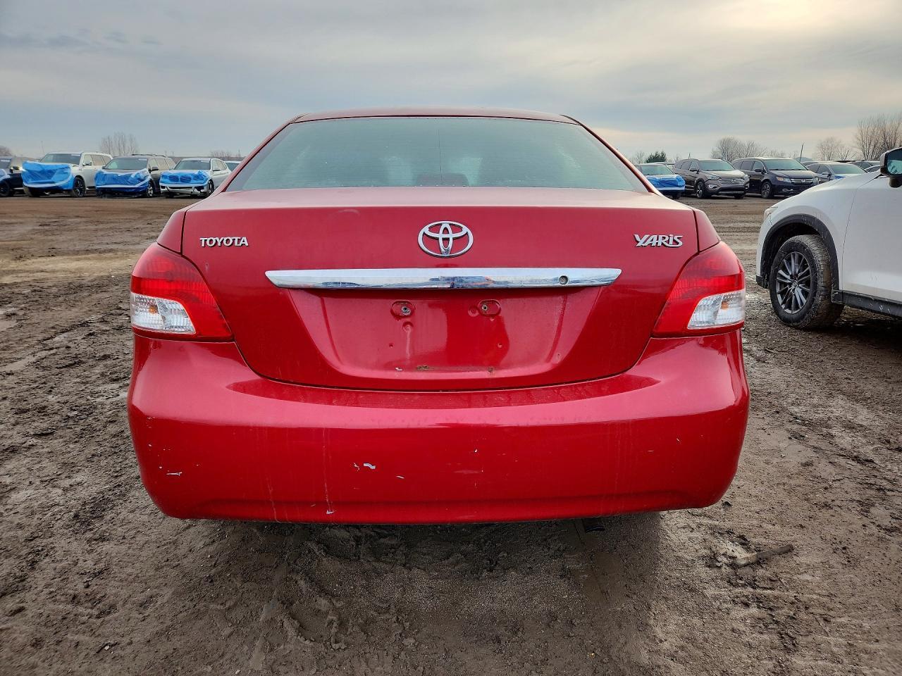 2010 Toyota Yaris Base - Image 6