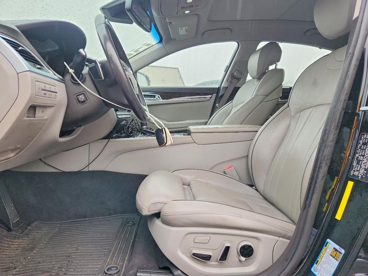 2015 Hyundai Genesis 3.8L - Image 7