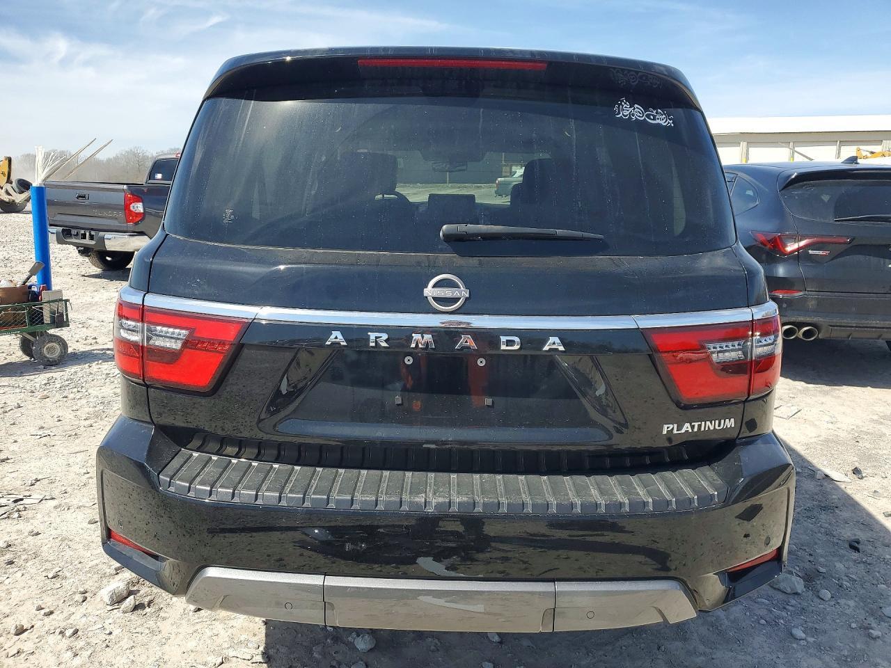 2023 Nissan Armada Platinum - Image 6