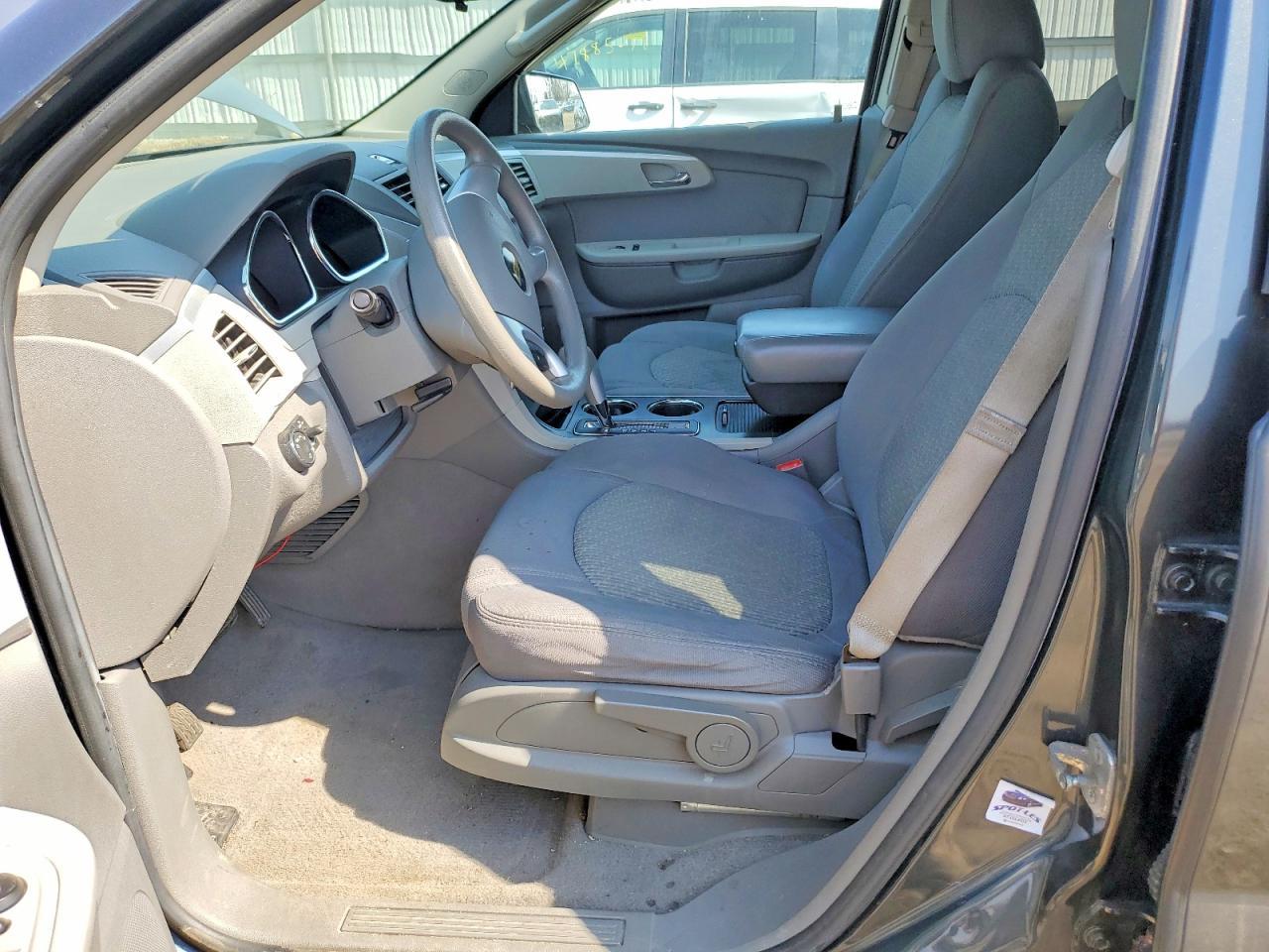 2011 Chevrolet Traverse Ls - Фото 7