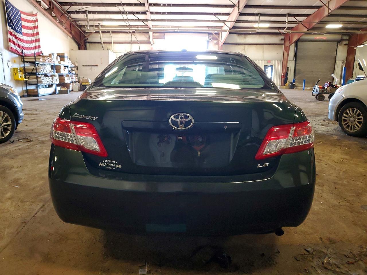 2010 Toyota Camry Base - Image 6