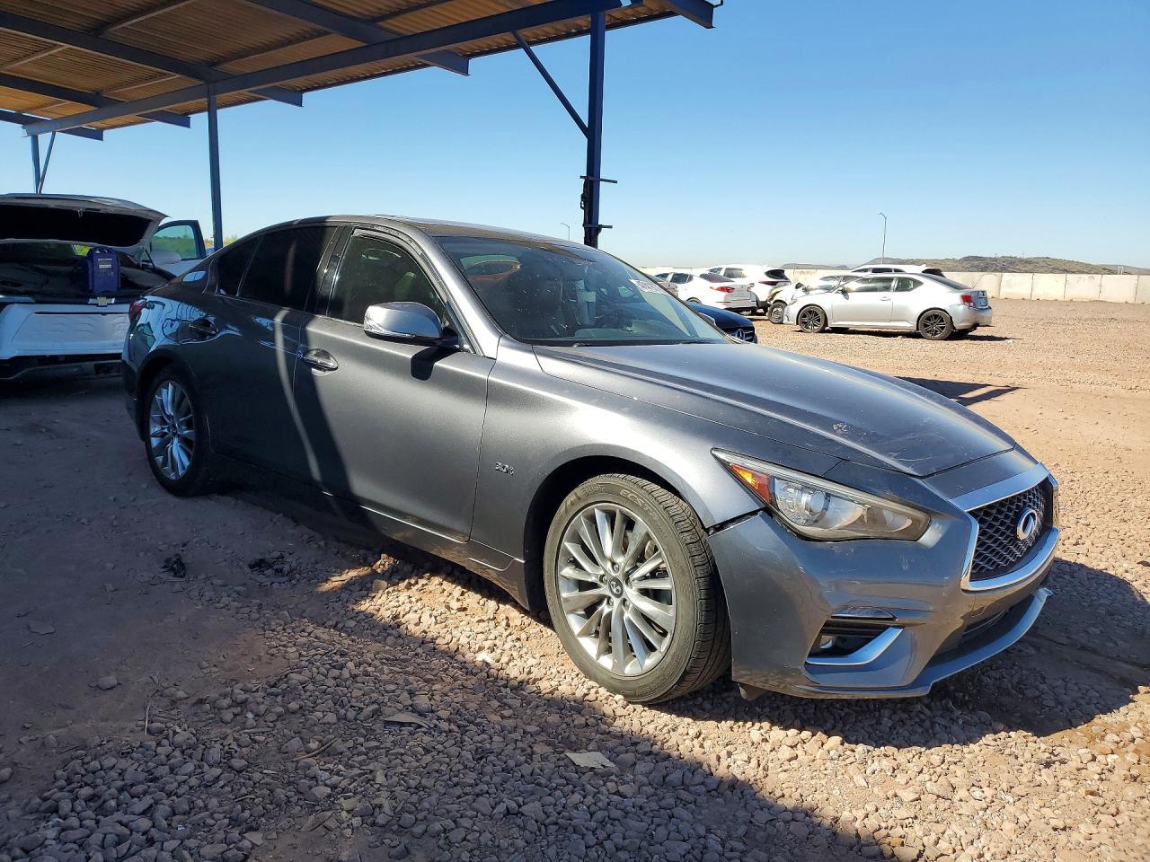 2019 Infiniti Q50 3.0T Luxe - Фото 4