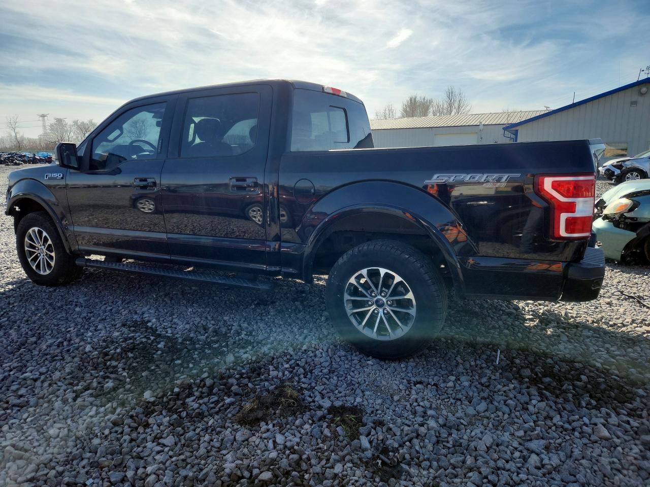 2019 Ford F150 Supercrew - Фото 2