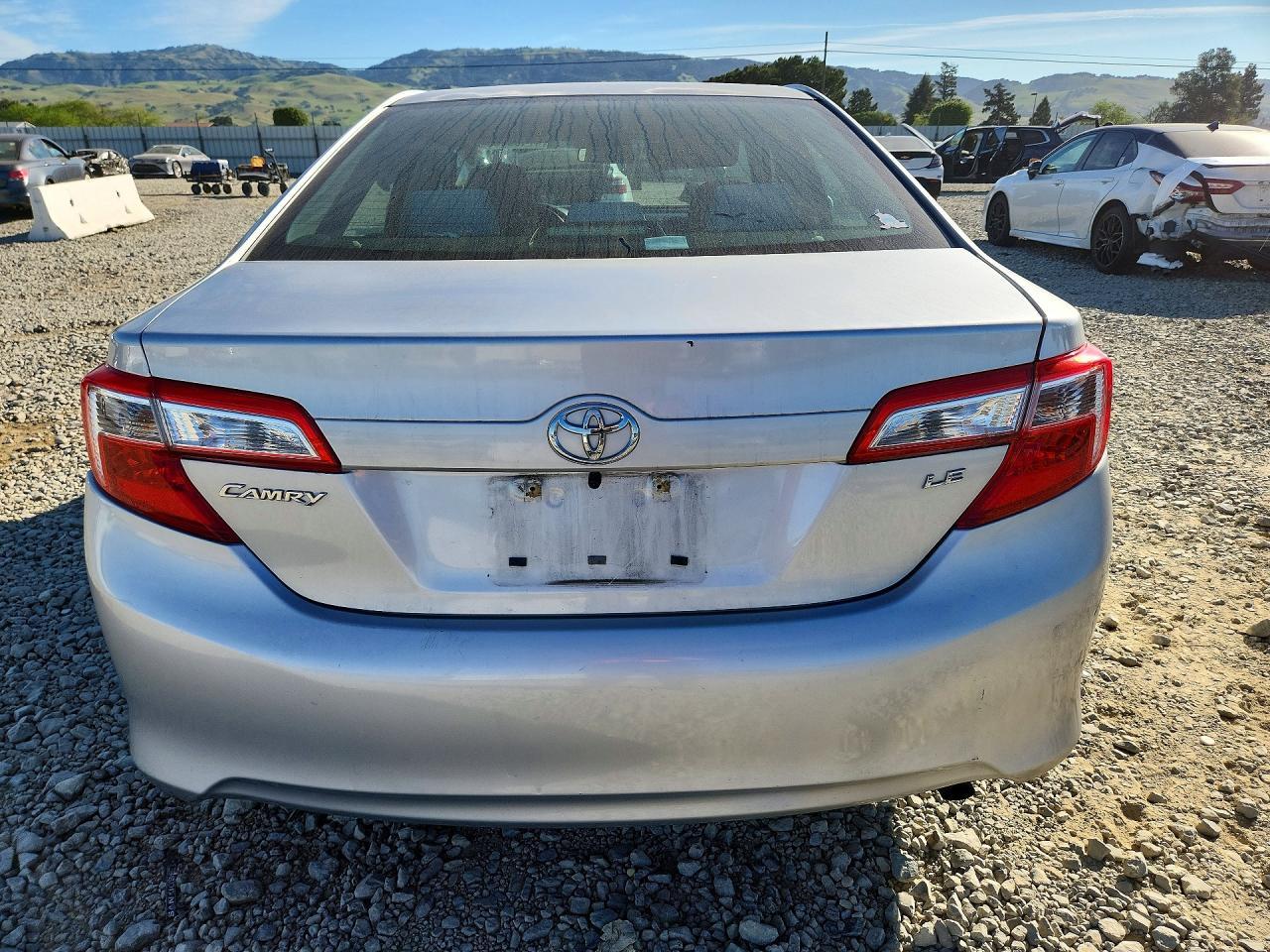 2012 Toyota Camry Le - Image 6