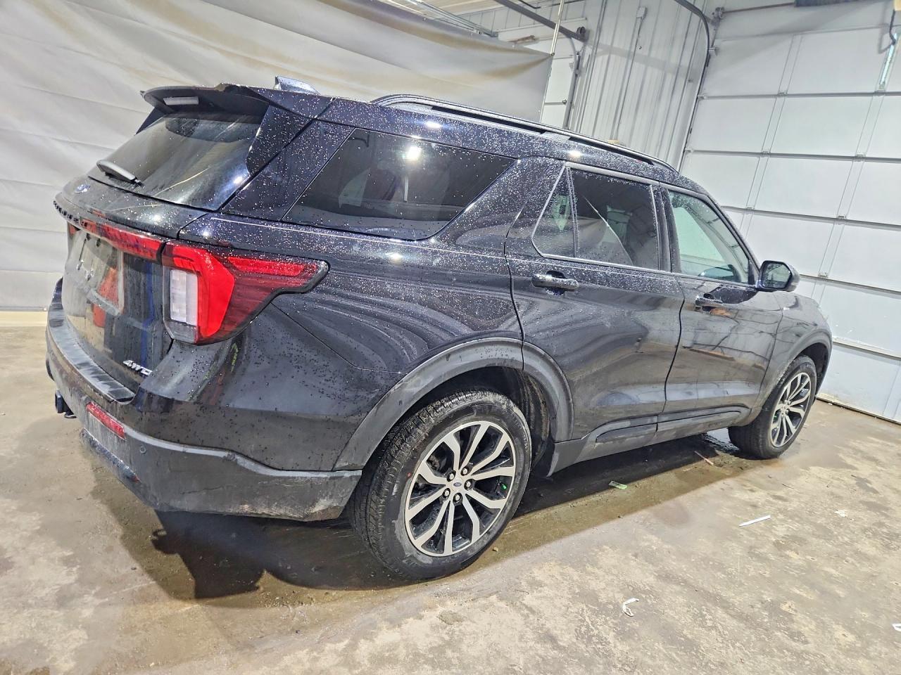 2025 Ford Explorer St-Line - Фото 3