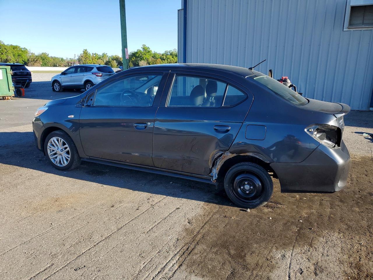 2024 Mitsubishi Mirage G4 Es - Image 2
