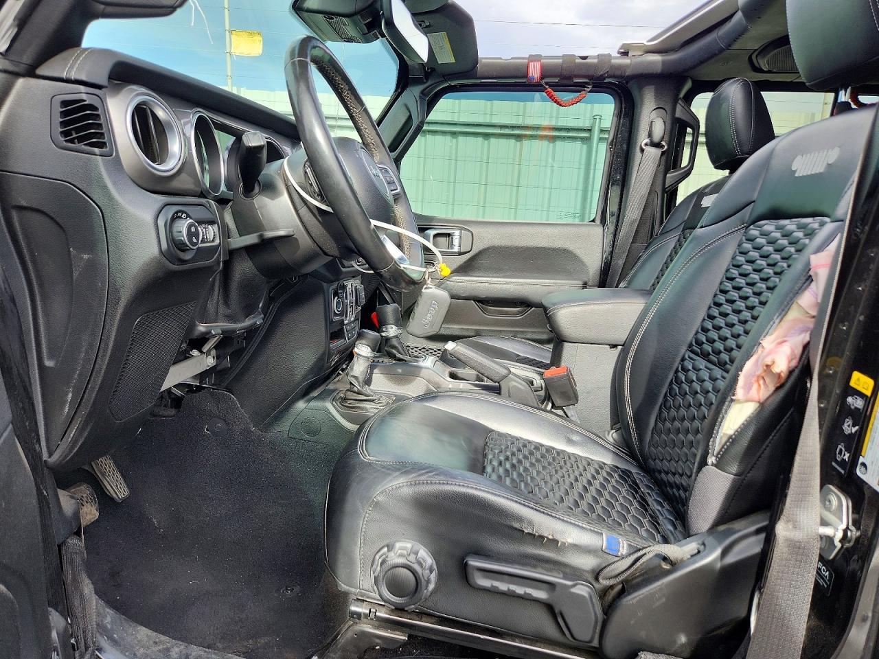 2021 Jeep Gladiator Overland - Image 7