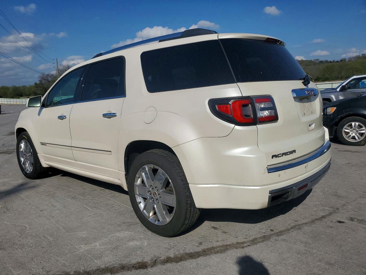 2013 GMC Acadia Denali - Image 2