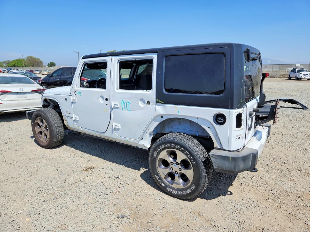 2016 Jeep Wrangler Unlimited Sahara - Фото 2