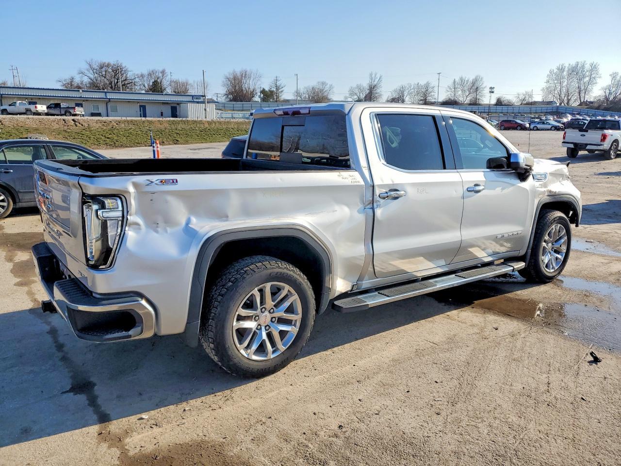 2020 GMC Sierra K1500 Slt - Фото 3