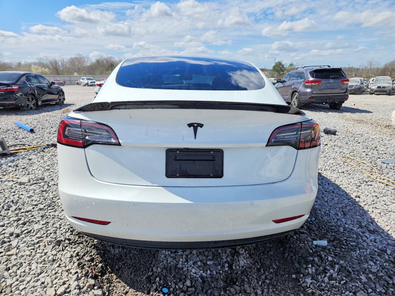 2021 Tesla Model 3 - Image 6