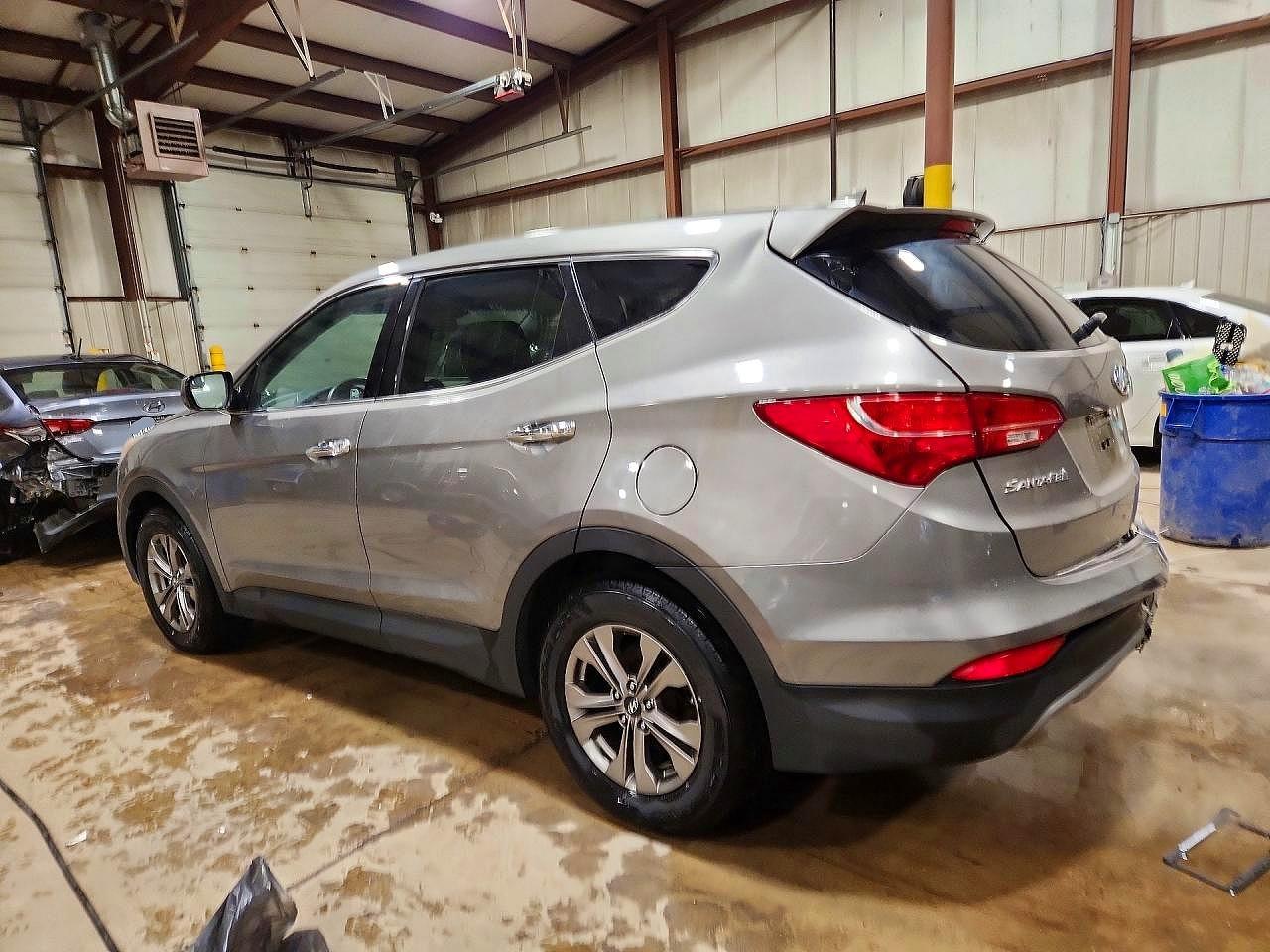 2015 Hyundai Santa Fe Sport 2.4L - Фото 2