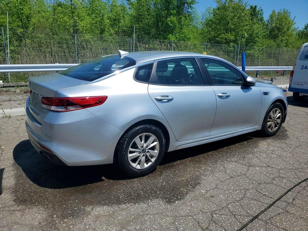 2018 Kia Optima Lx - Фото 3