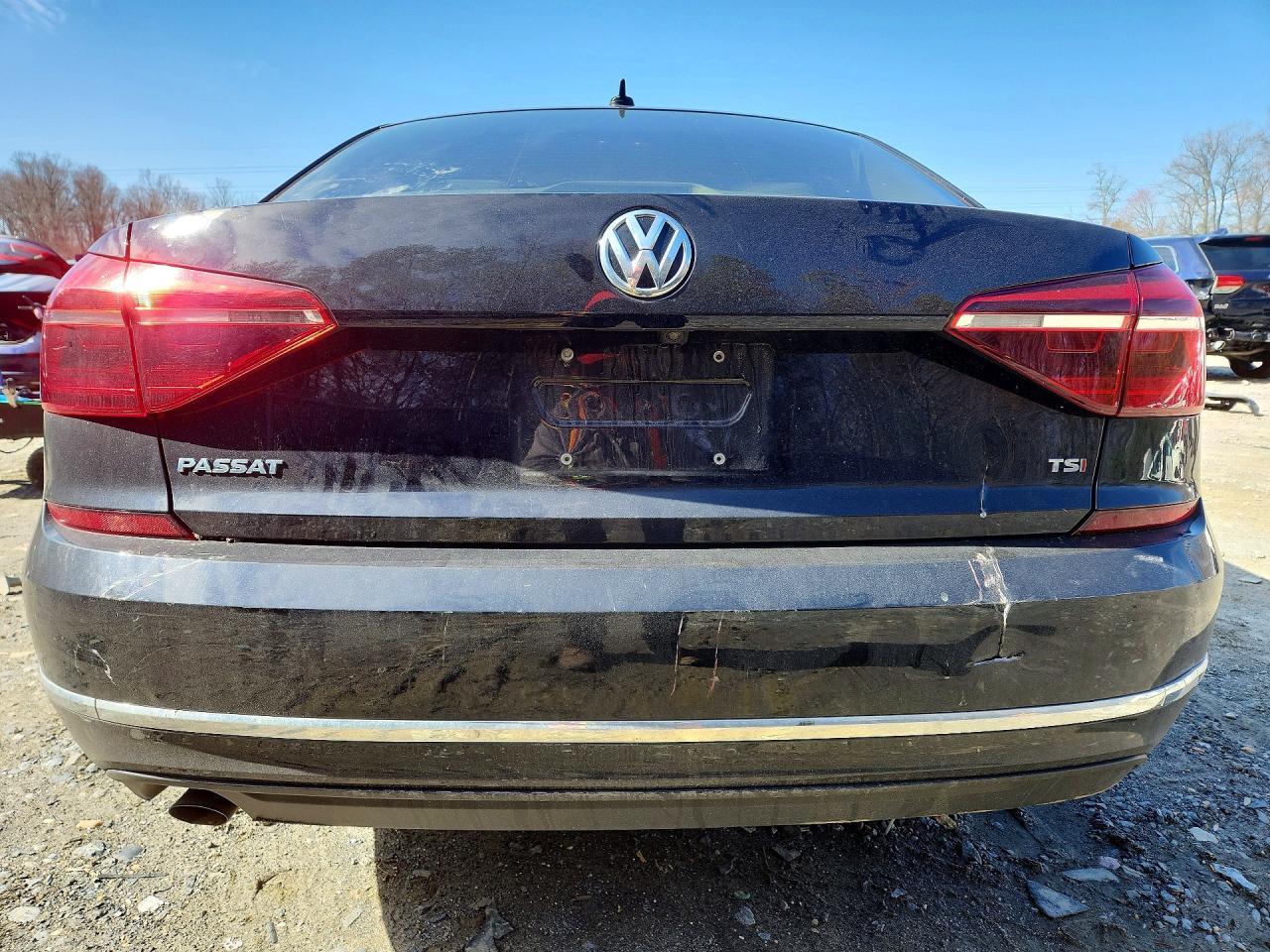 2019 Volkswagen Passat Wolfsburg - Фото 6