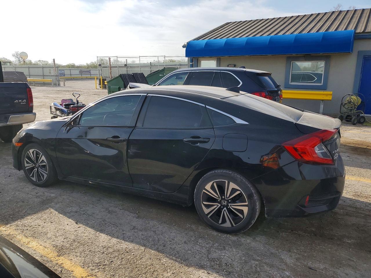 2017 Honda Civic Ex - Фото 2