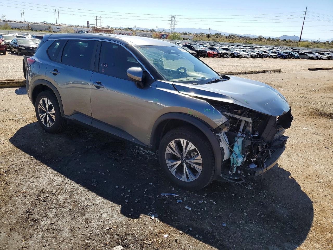 2023 Nissan Rogue Sv - Image 4