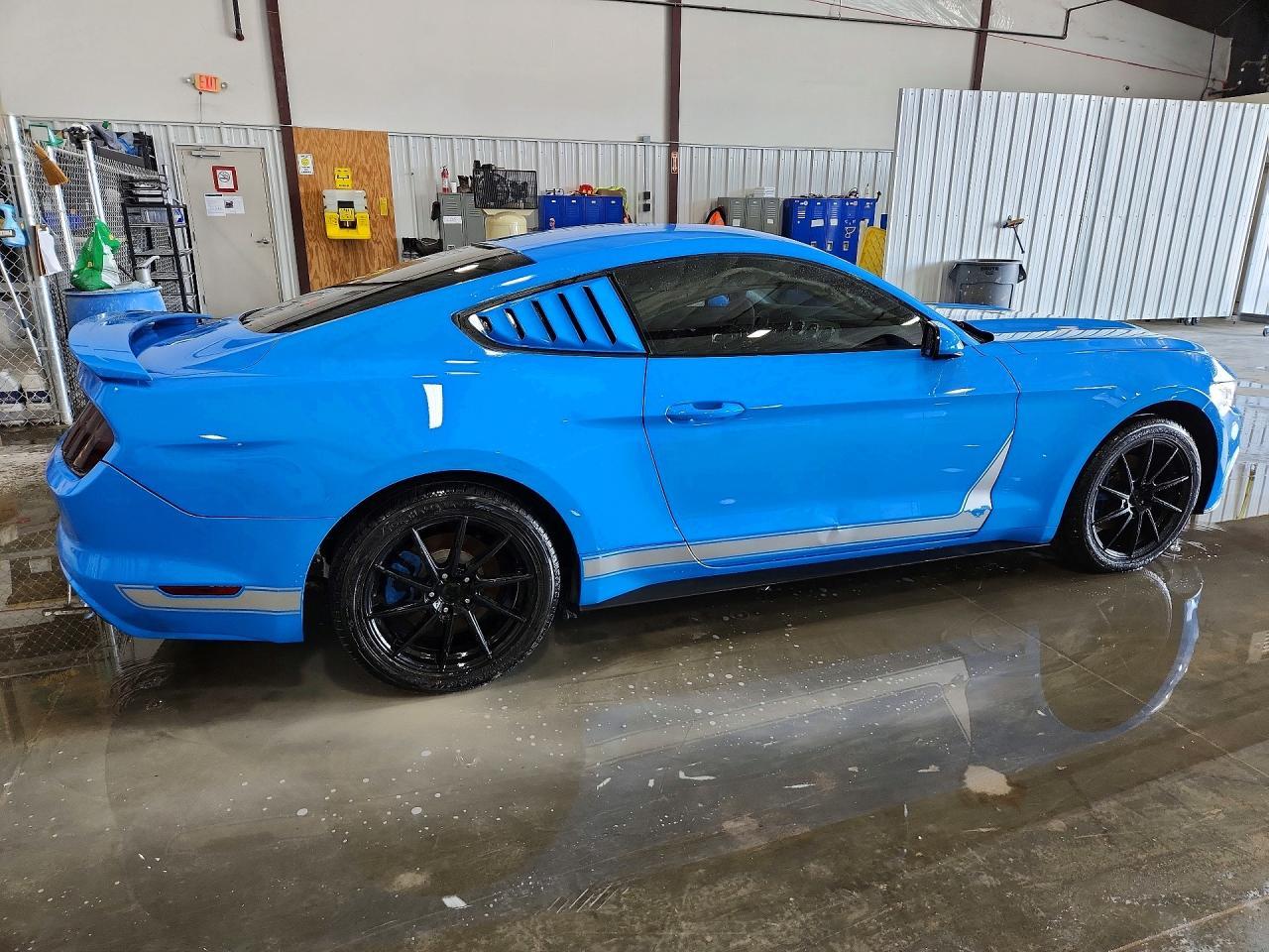 2017 Ford Mustang - Image 3