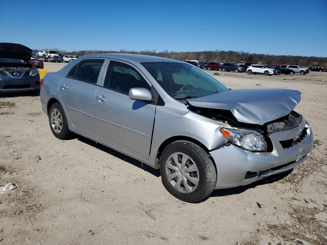 2010 Toyota Corolla Le - Image 4