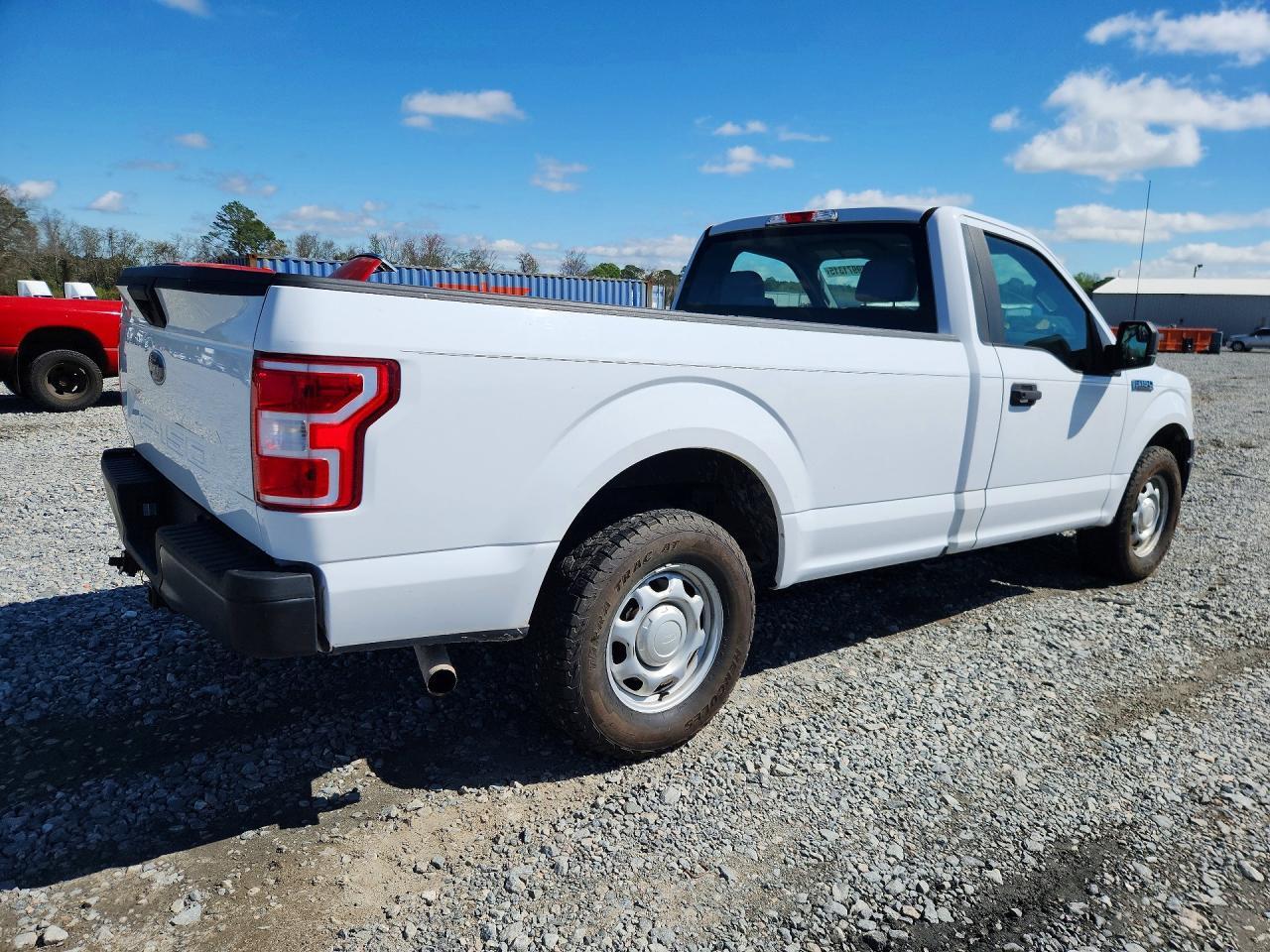 2018 Ford F150 - Фото 3