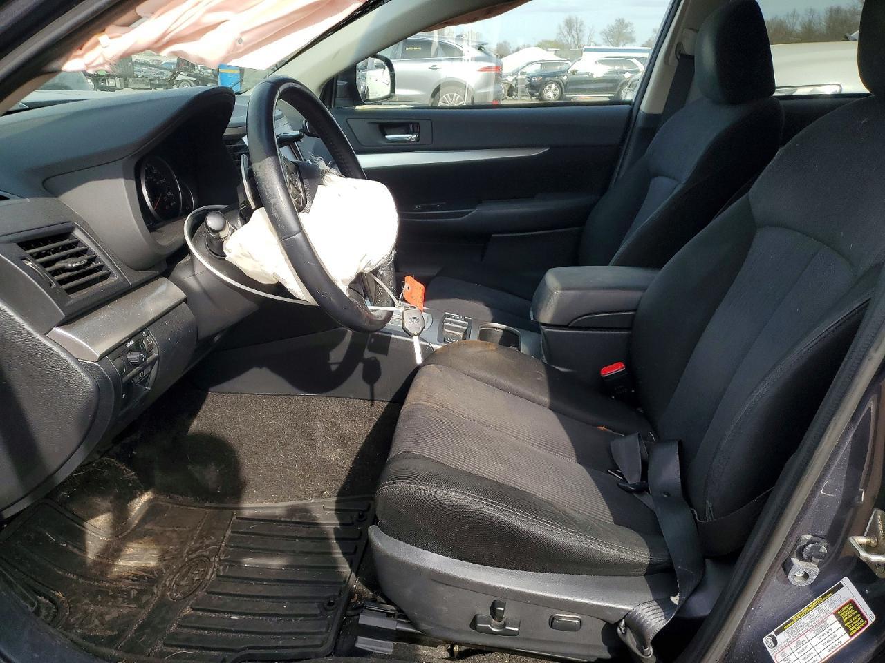 2014 Subaru Outback 2.5I Premium - Image 7