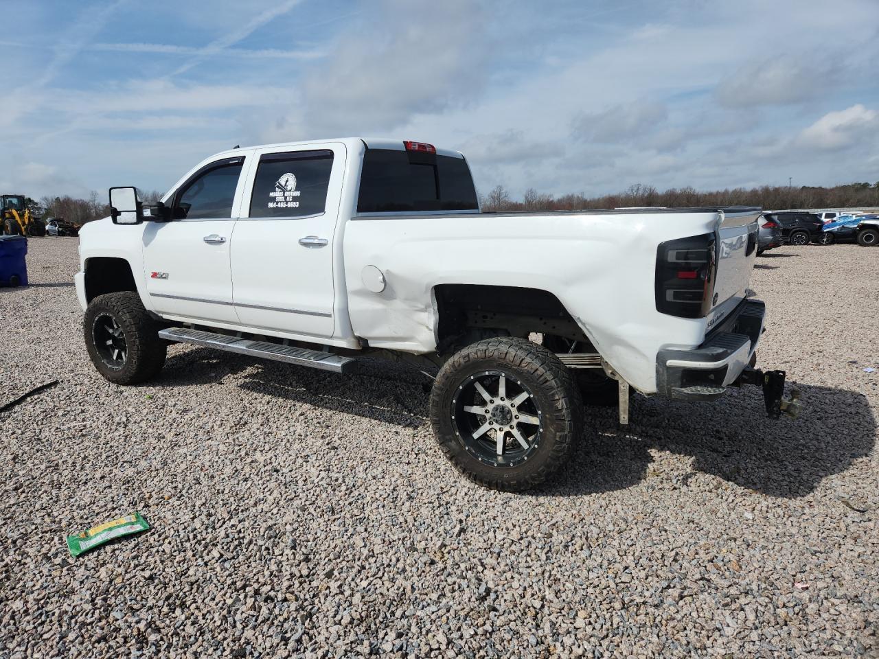 2017 Chevrolet Silverado K2500 Heavy Duty Ltz - Фото 2