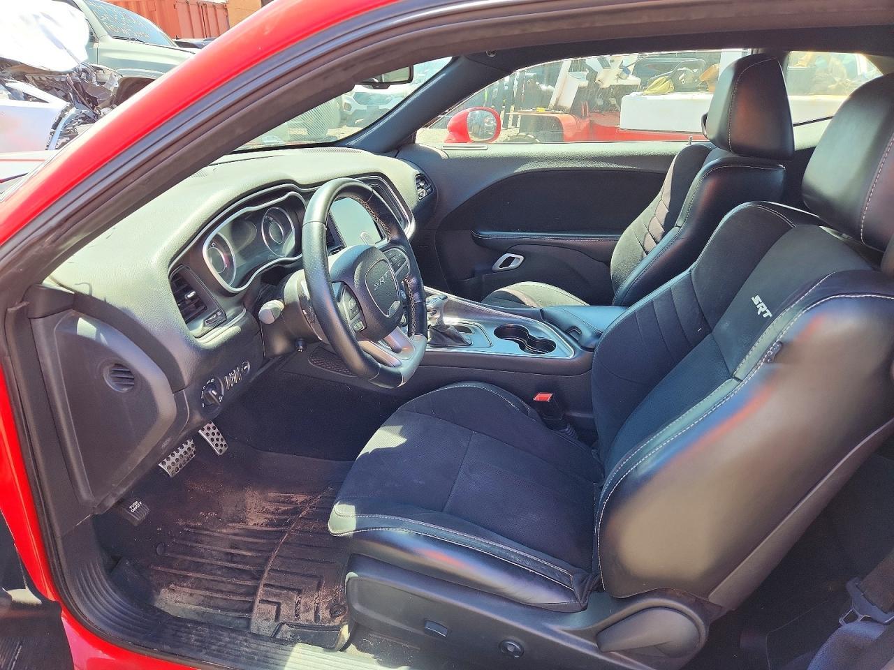 2015 Dodge Challenger Srt 392 - Image 7