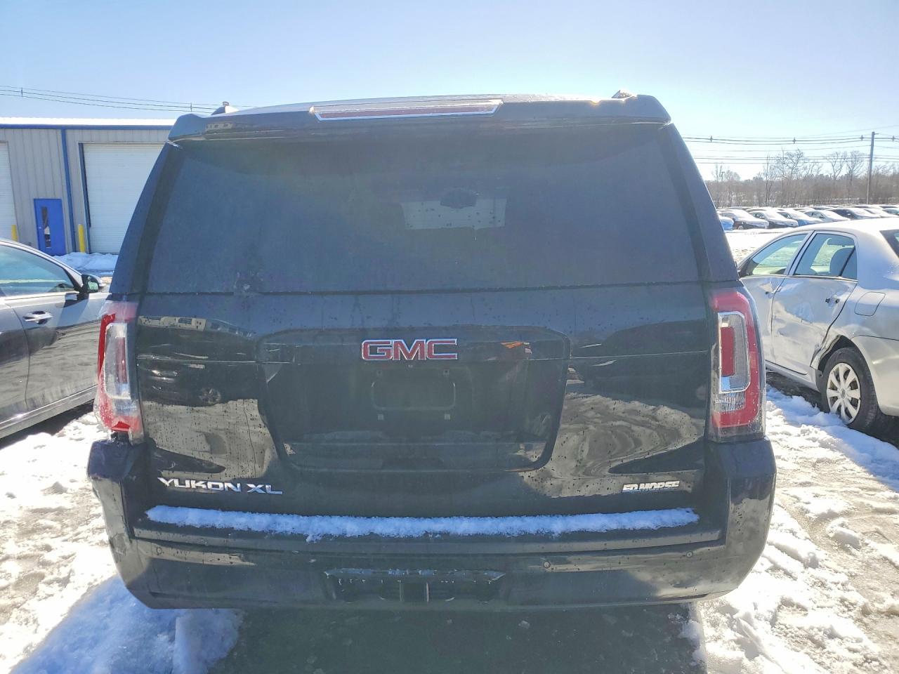 2019 GMC Yukon Xl C1500 Slt - Фото 6