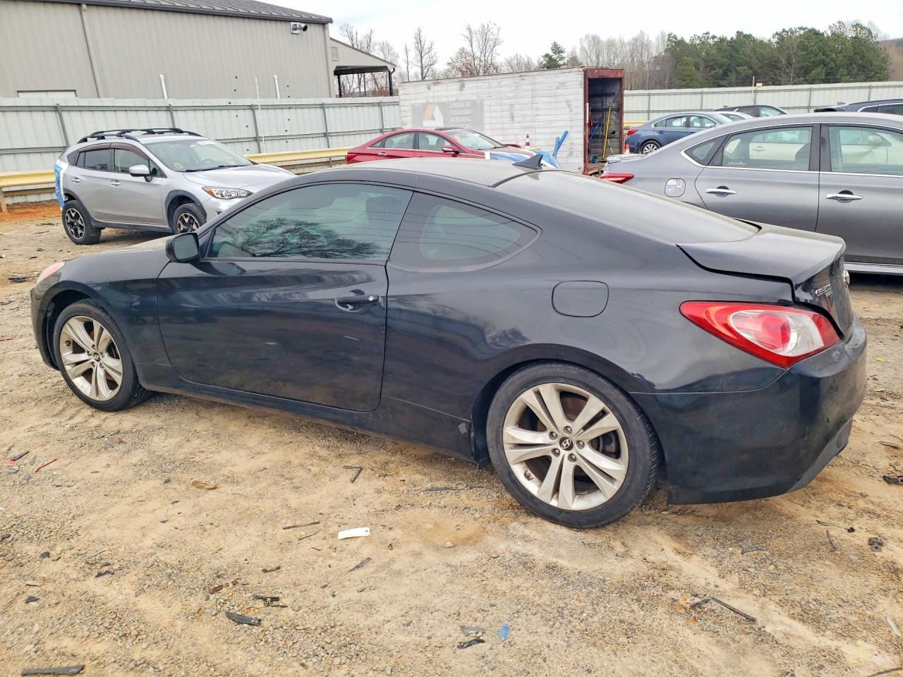 2012 Hyundai Genesis Coupe 2.0T - Фото 2