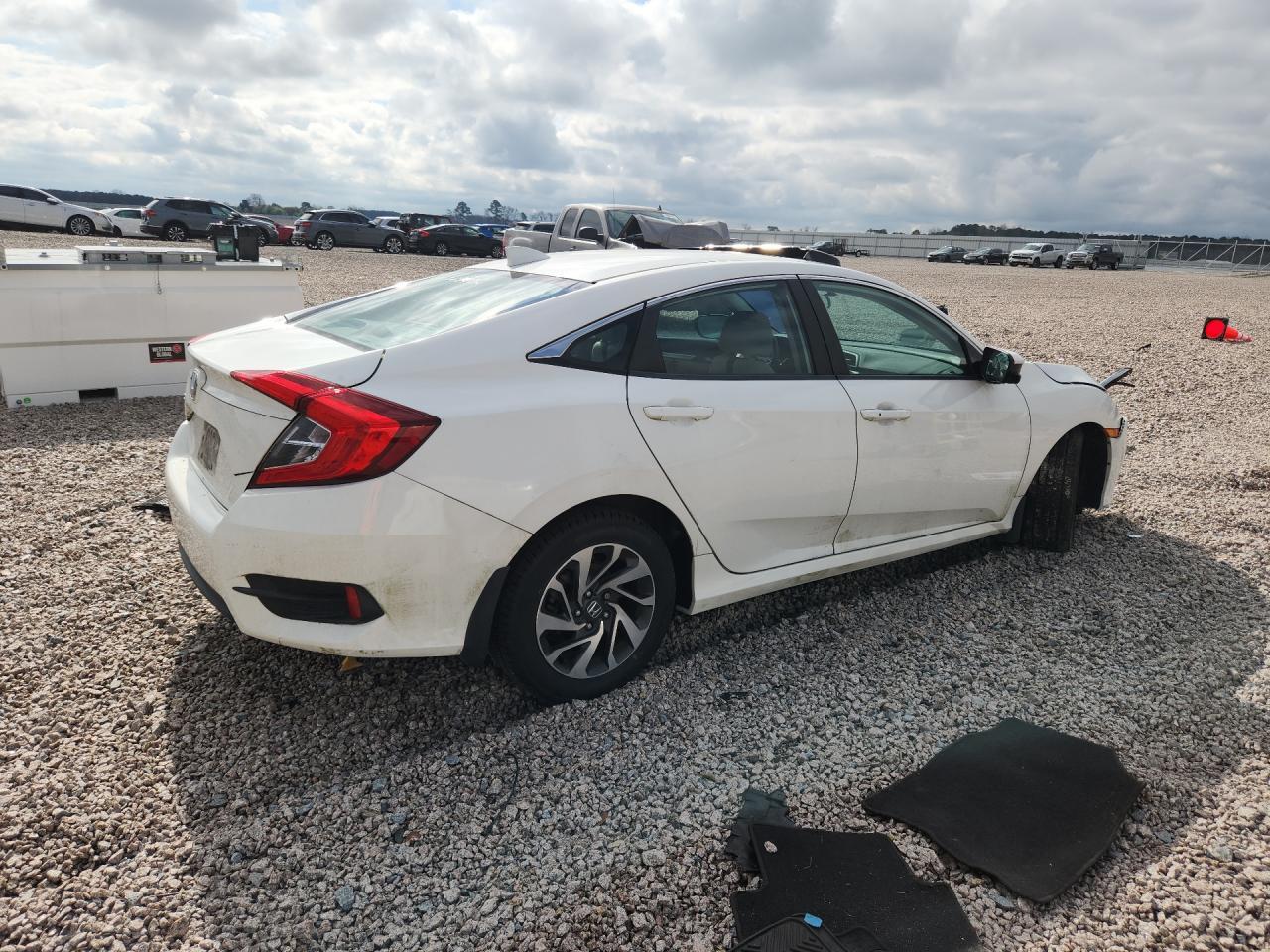 2017 Honda Civic Ex - Image 3