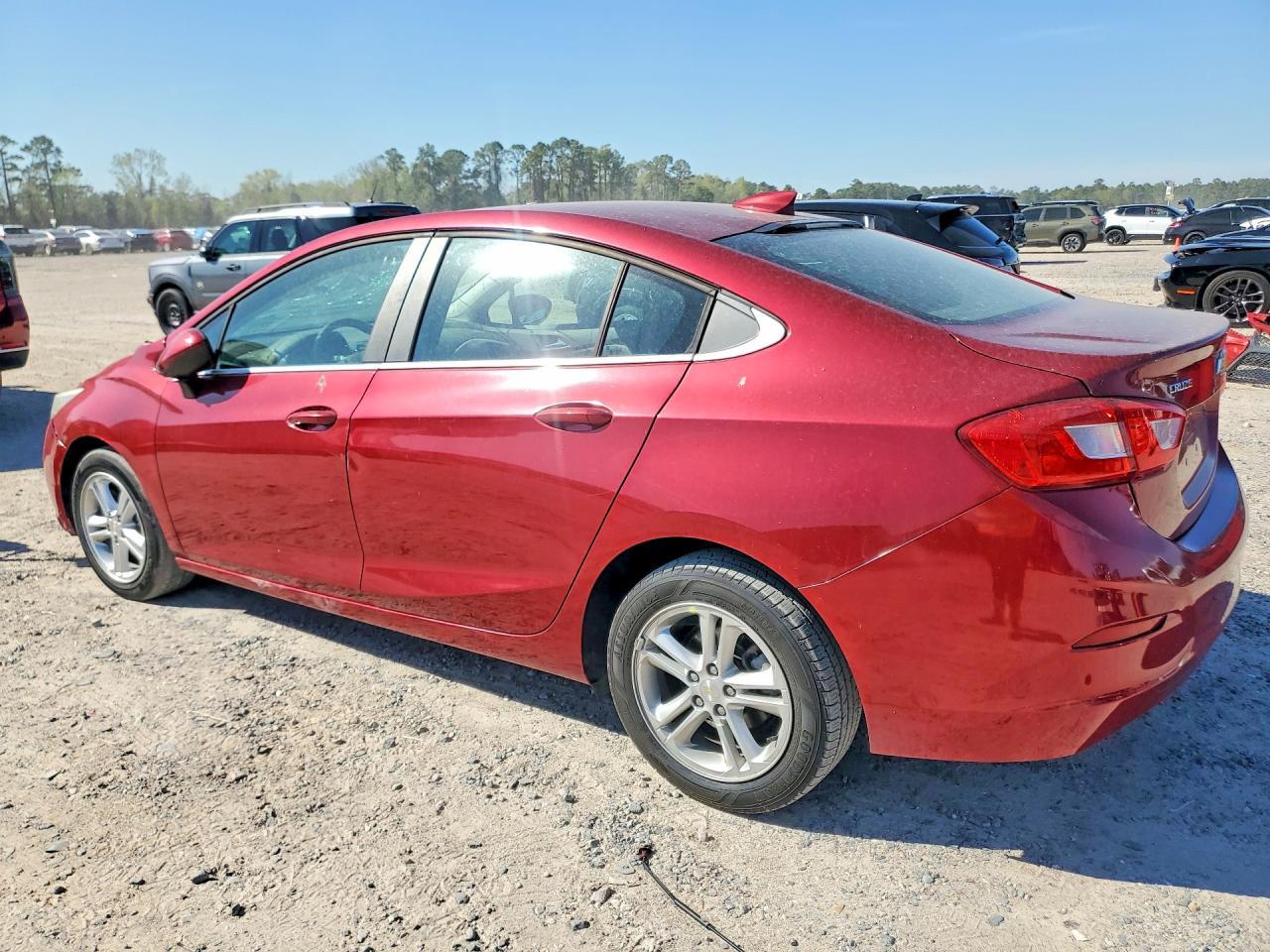 2018 Chevrolet Cruze Lt - Фото 2