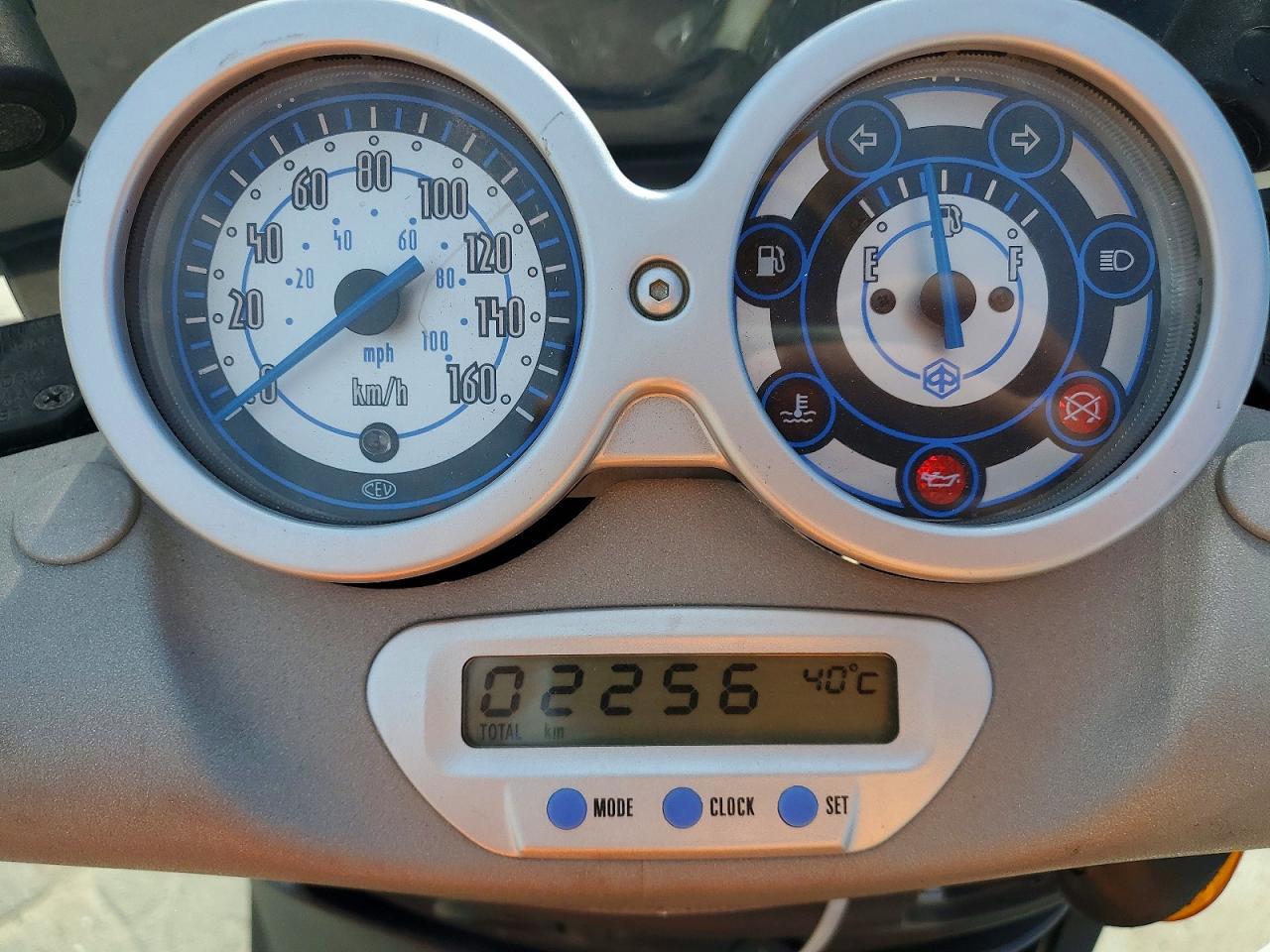 2005 Piaggio Bv 200 - Фото 7
