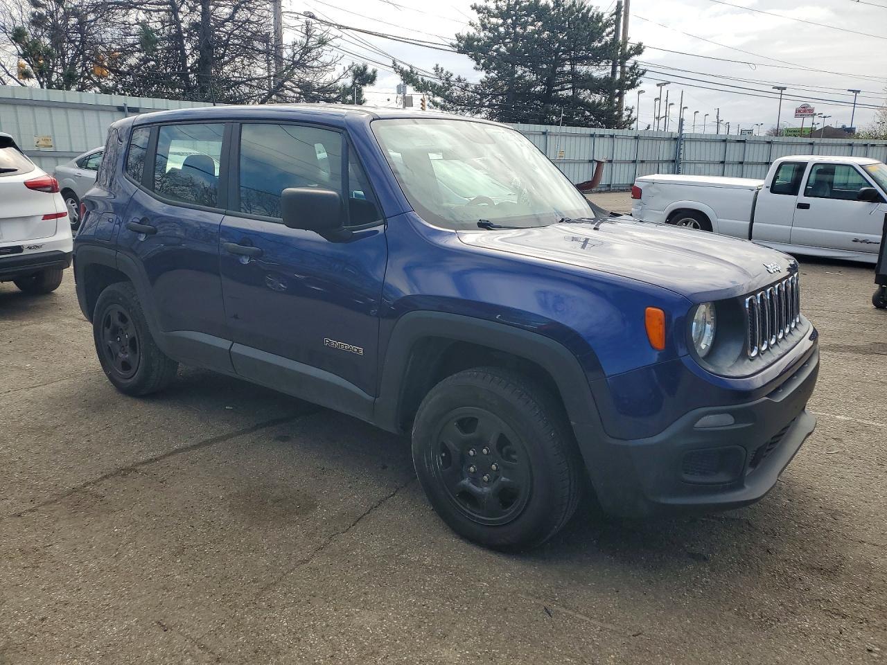 2017 Jeep Renegade Sport - Фото 4