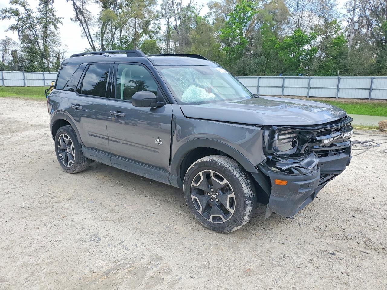 2021 Ford Bronco Sport Outer Banks - Image 4