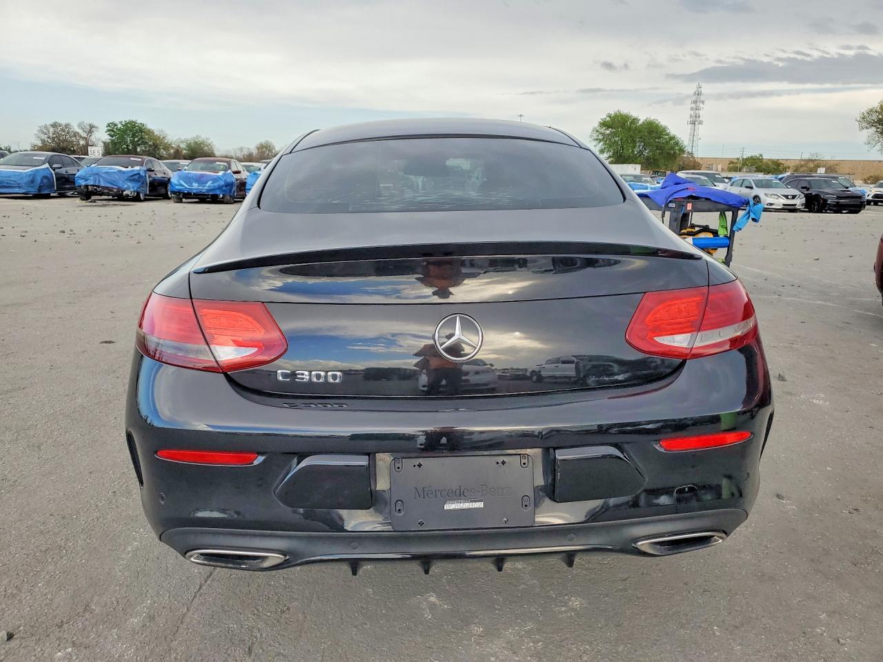 2017 Mercedes-Benz C 300 - Фото 6