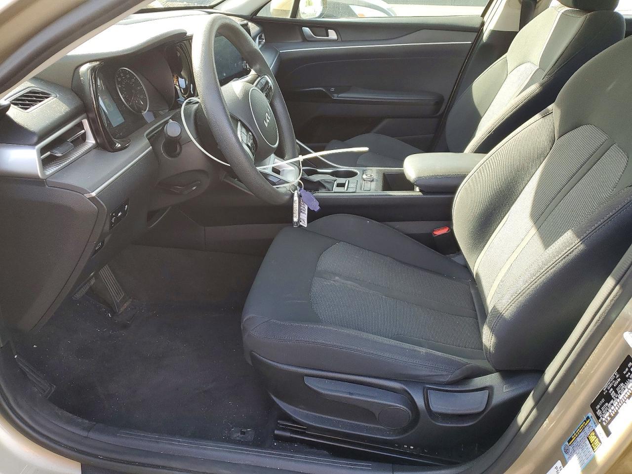 2022 Kia K5 Lxs - Image 7