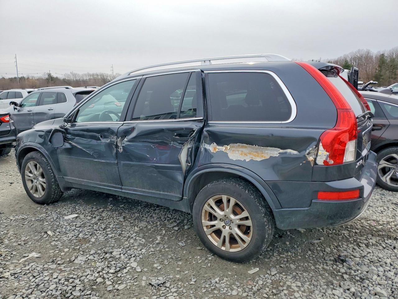 2013 Volvo Xc90 3.2 - Image 2