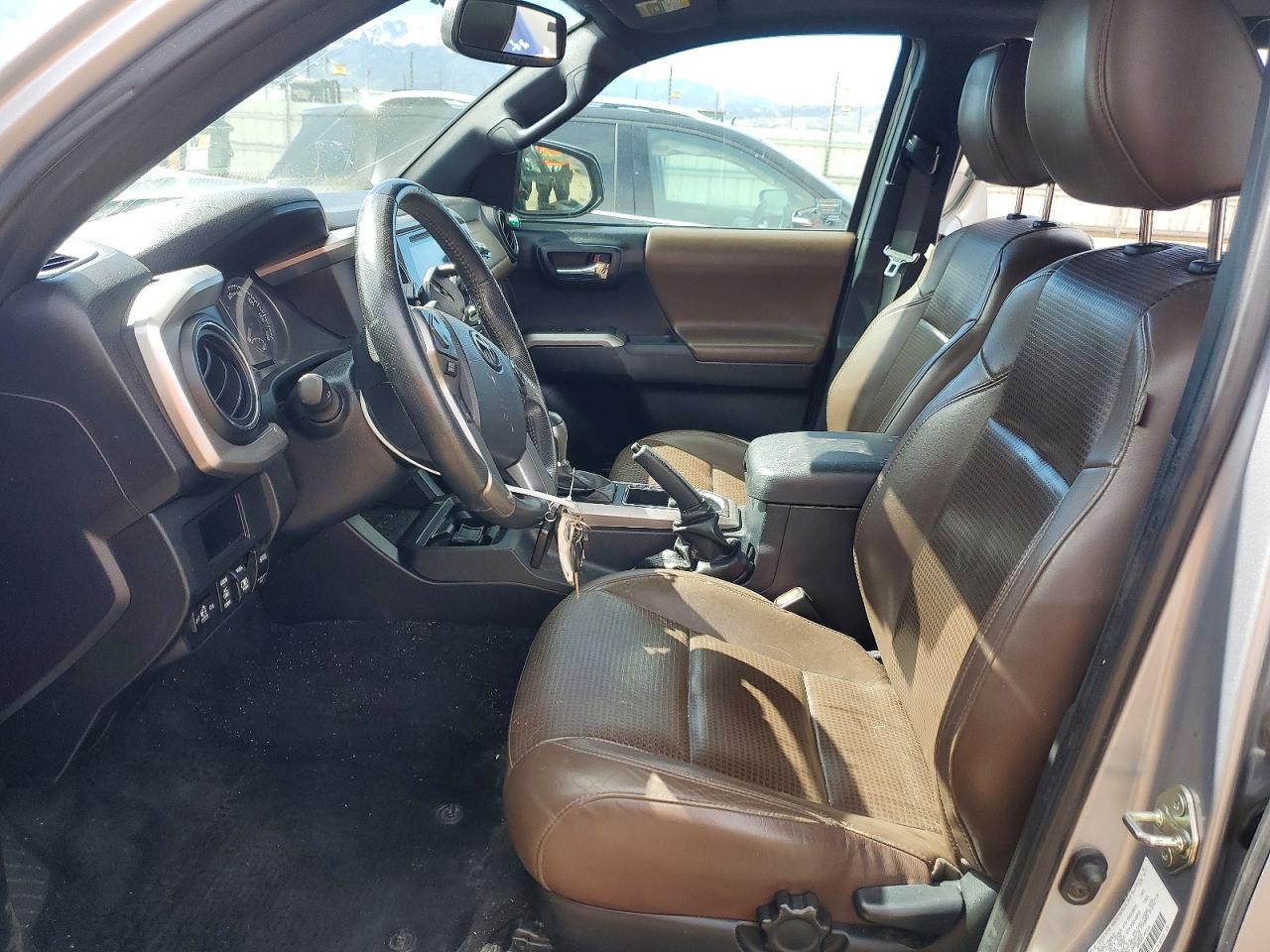 2017 Toyota Tacoma Limited - Image 7