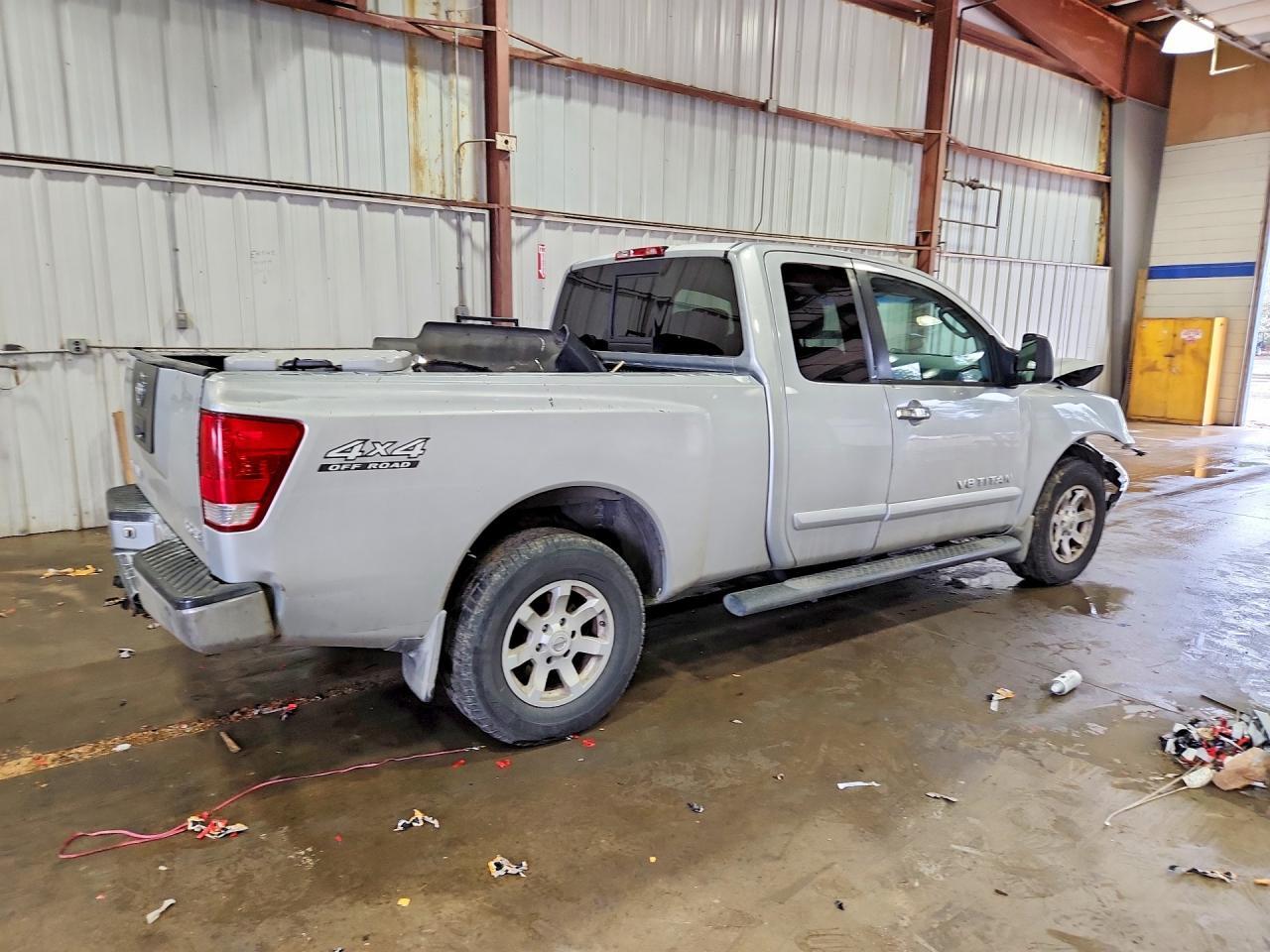2006 Nissan Titan Xe - Image 3