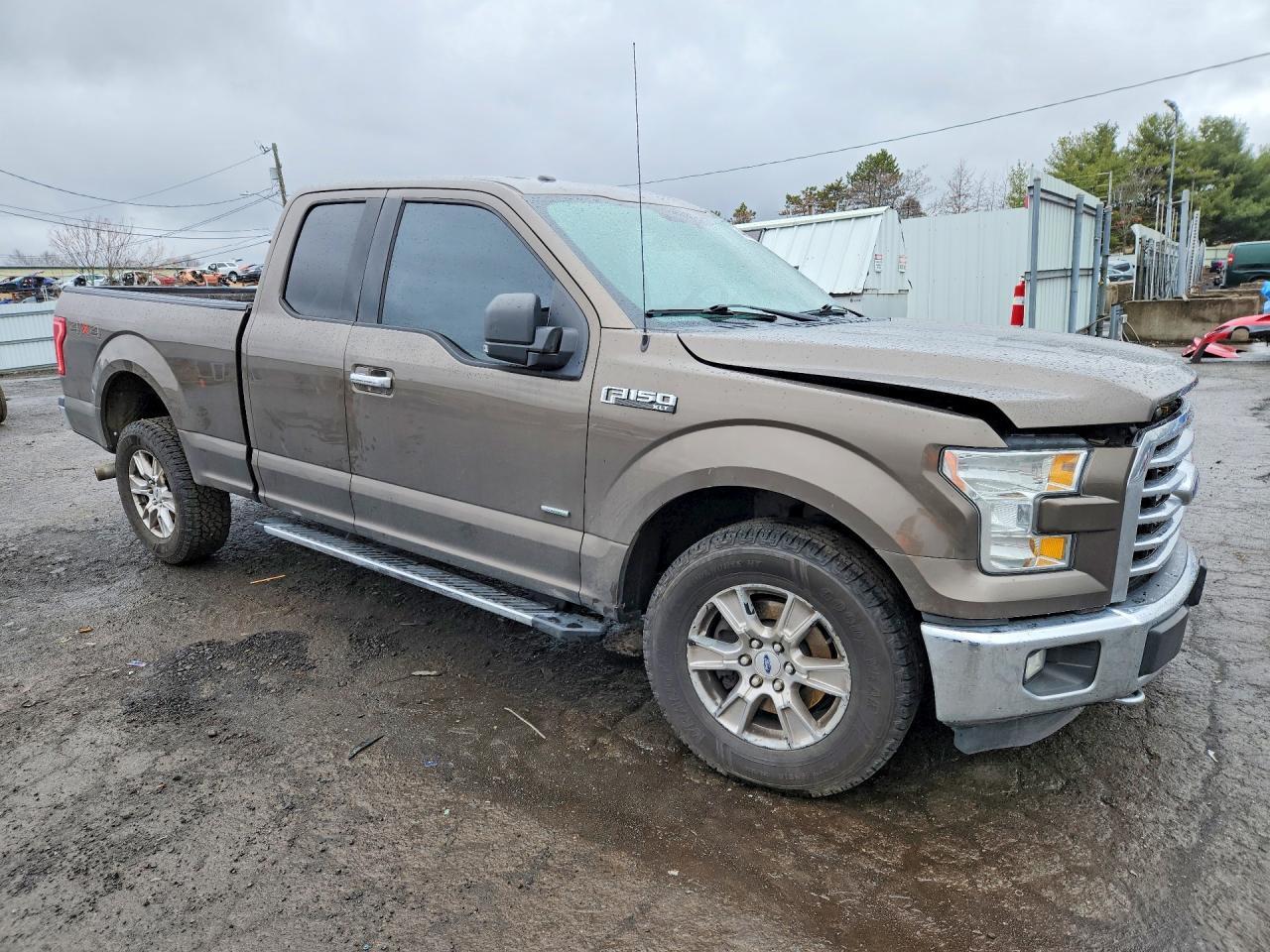 2015 Ford F150 Super Cab - Фото 4