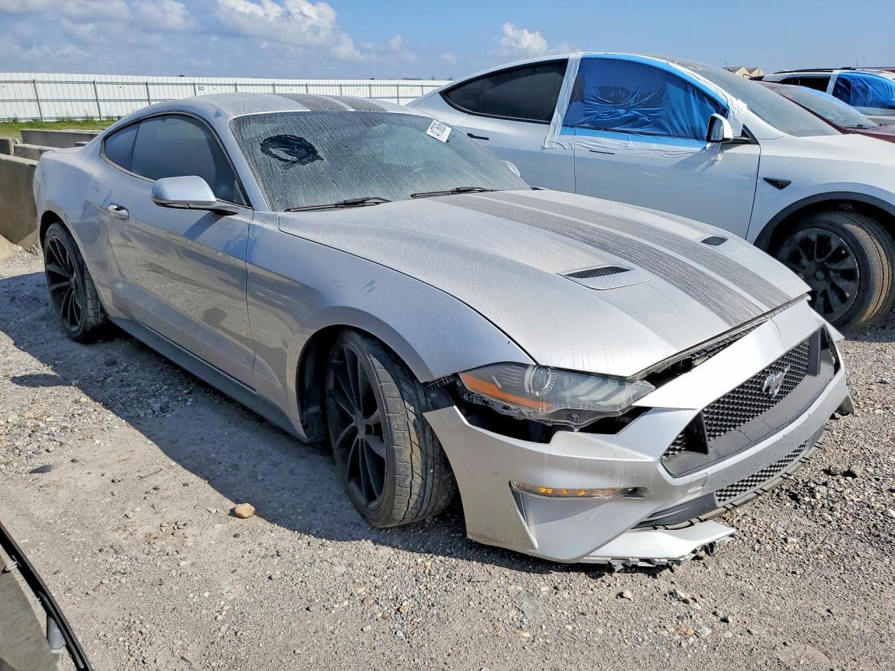 2018 Ford Mustang - Фото 4