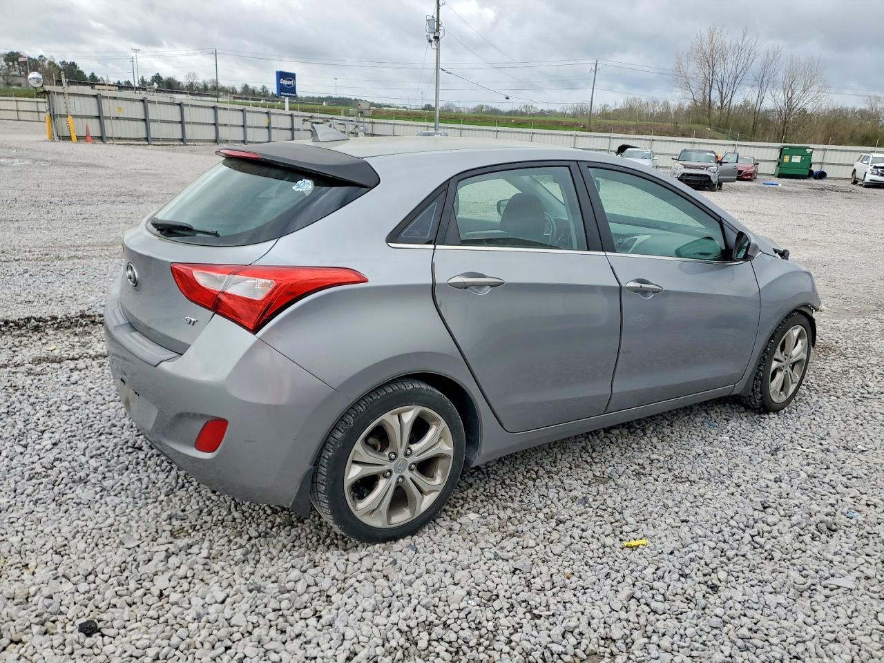2013 Hyundai Elantra Gt Base - Фото 3