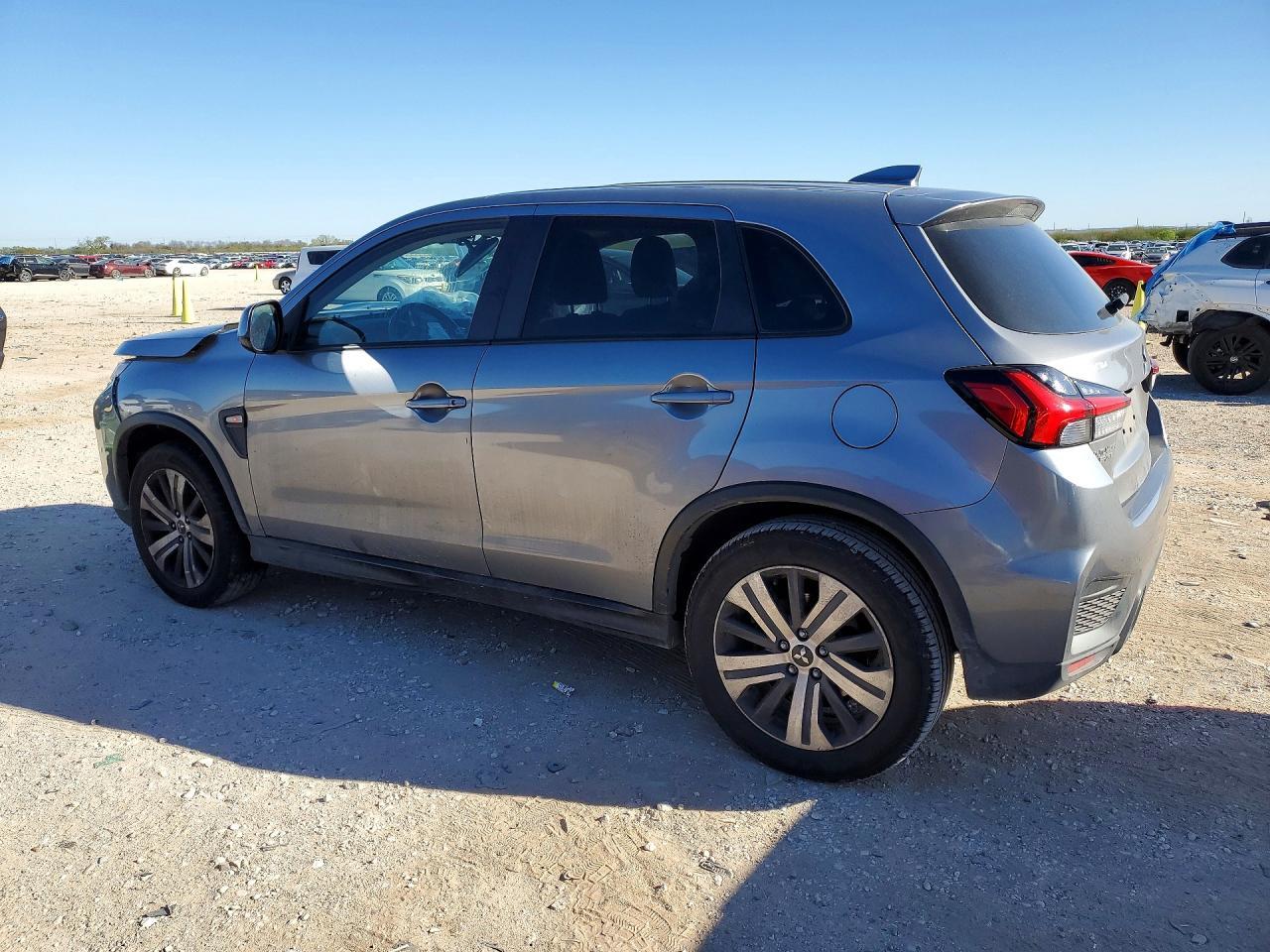 2021 Mitsubishi Outlander Sport Es - Image 2