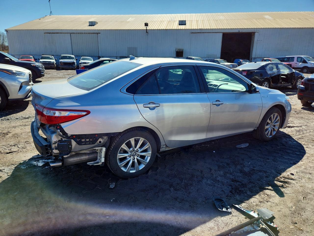 2017 Toyota Camry Hybrid Xle - Фото 3