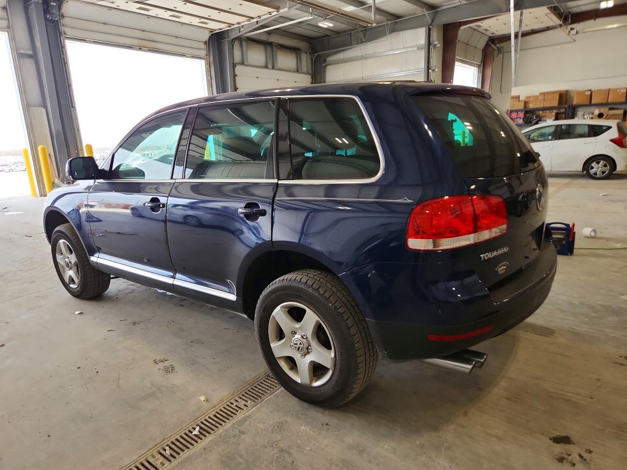 2004 Volkswagen Touareg 3.2 - Фото 2