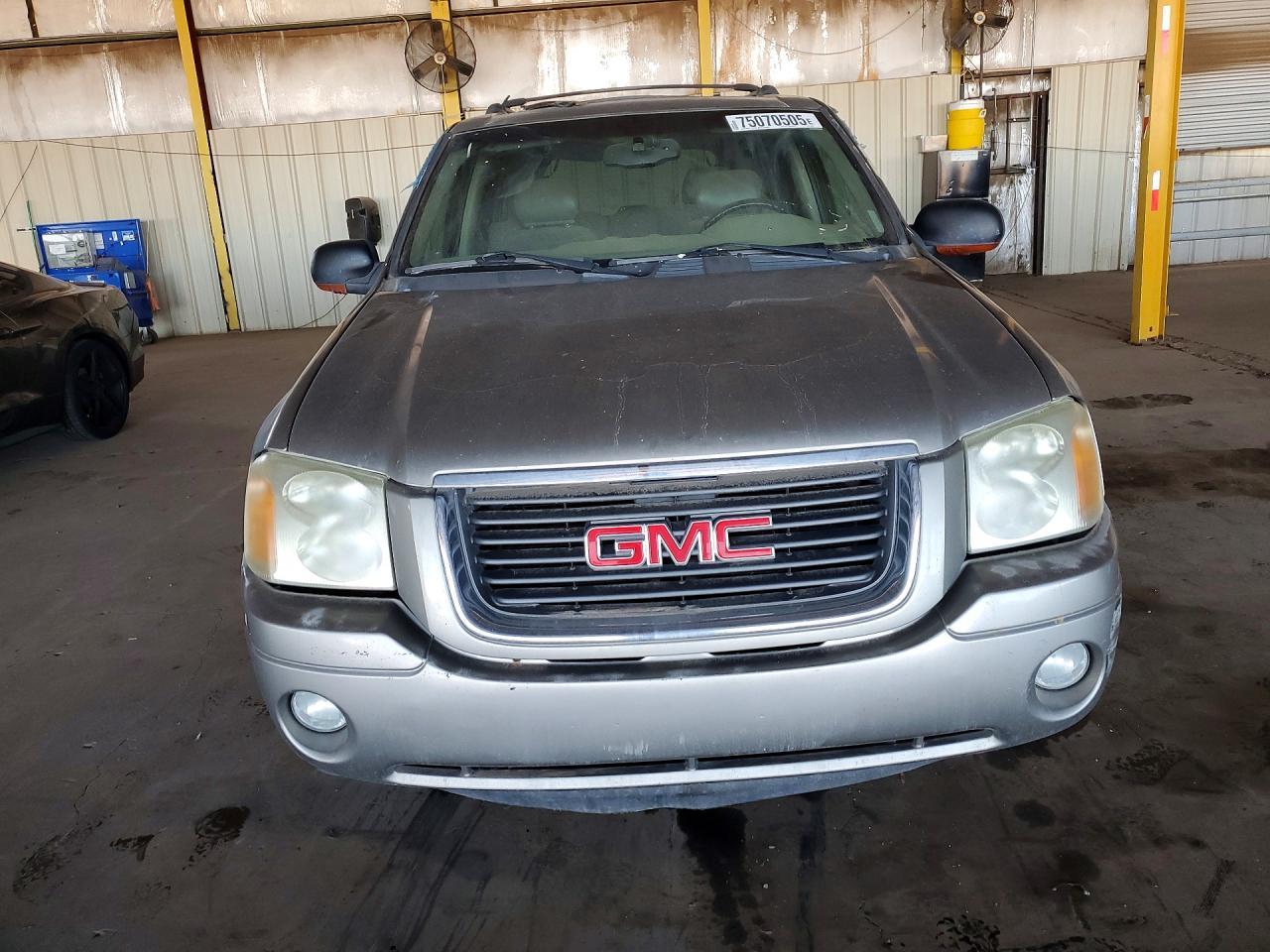 2003 GMC Envoy - Фото 5