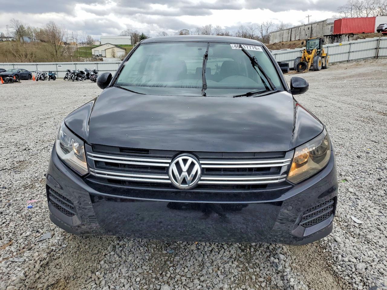 2014 Volkswagen Tiguan S - Фото 5