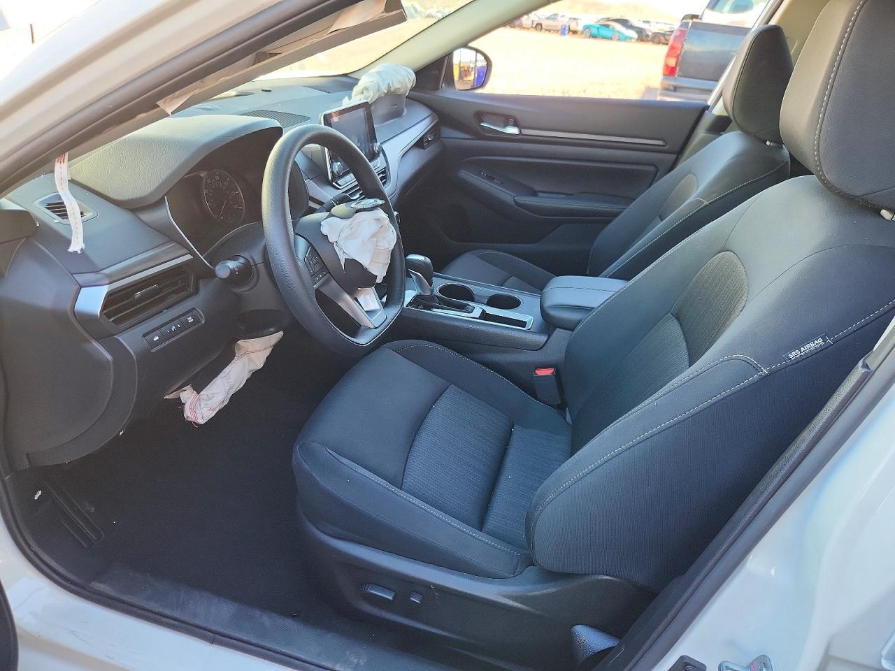 2025 Nissan Altima 2.5 Sv - Image 7