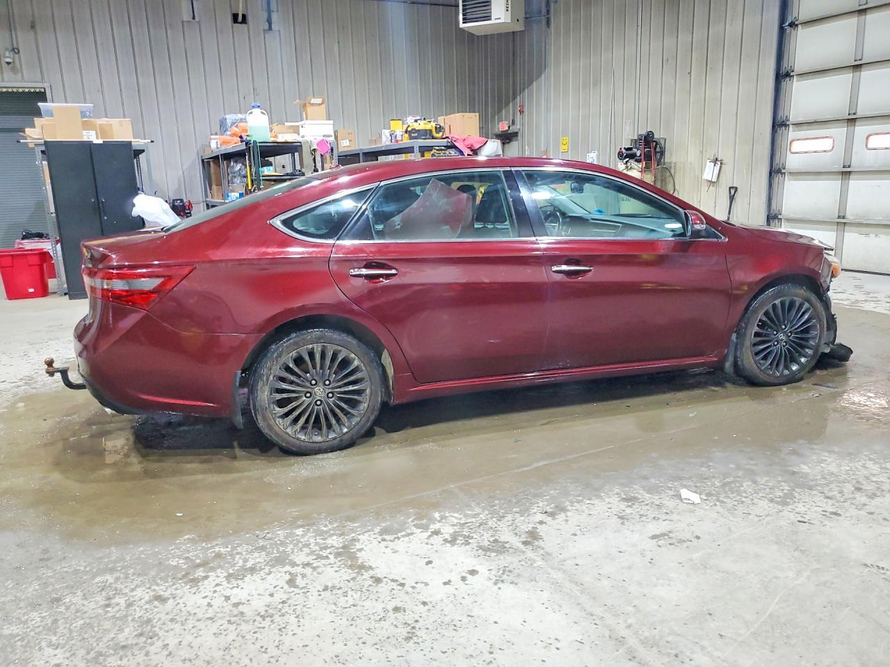 2016 Toyota Avalon Touring - Image 3