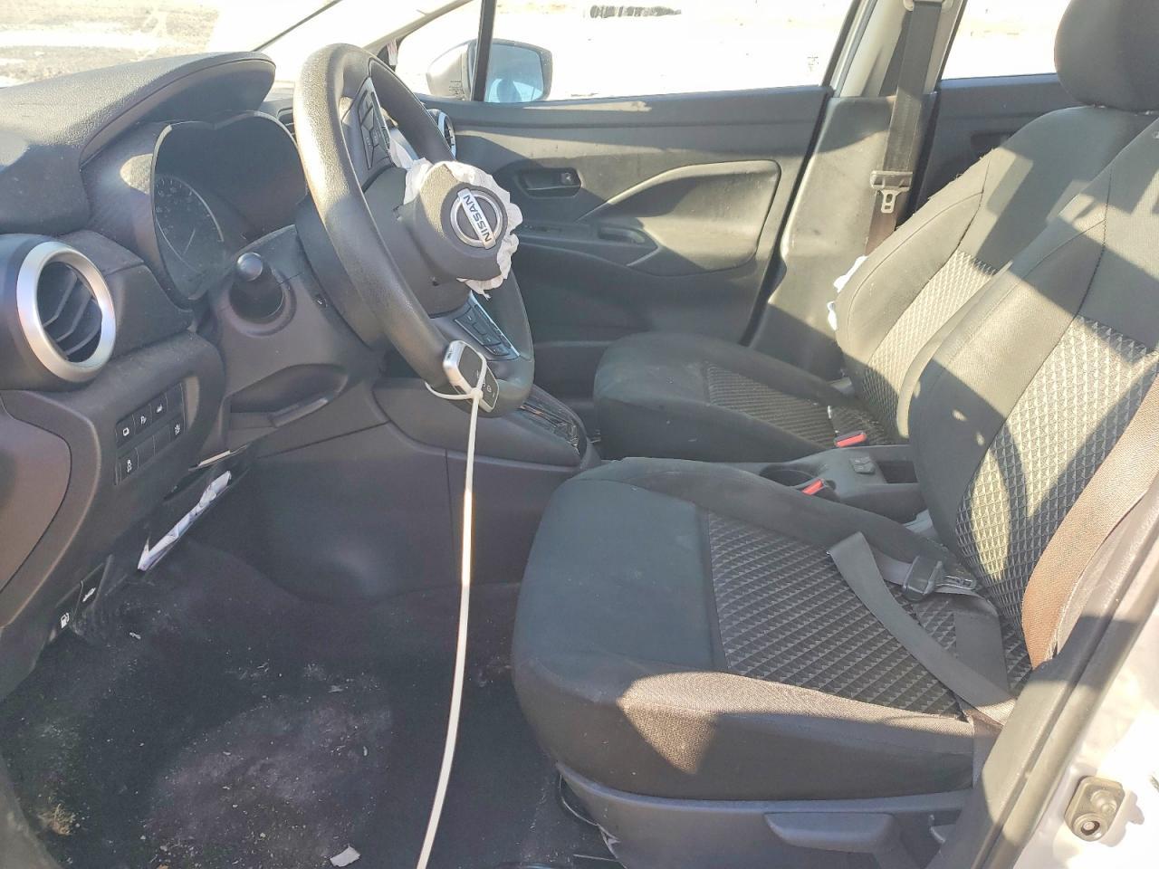 2021 Nissan Versa S - Фото 7