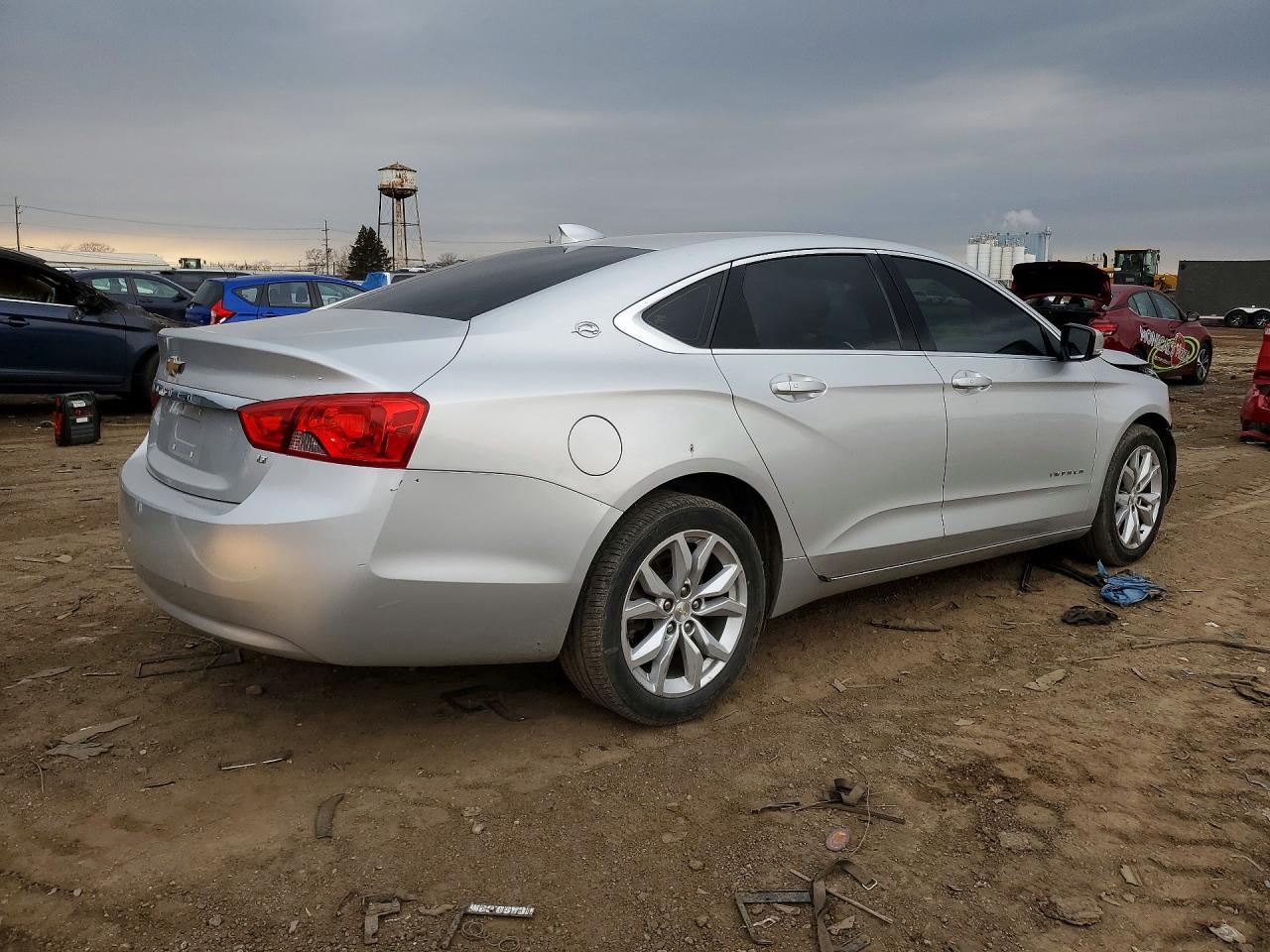 2018 Chevrolet Impala Lt - Фото 3